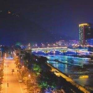 Meet your Posher, Carmen